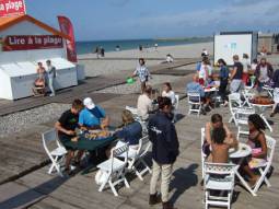 lire_a_la_plage_dieppe_2.jpg